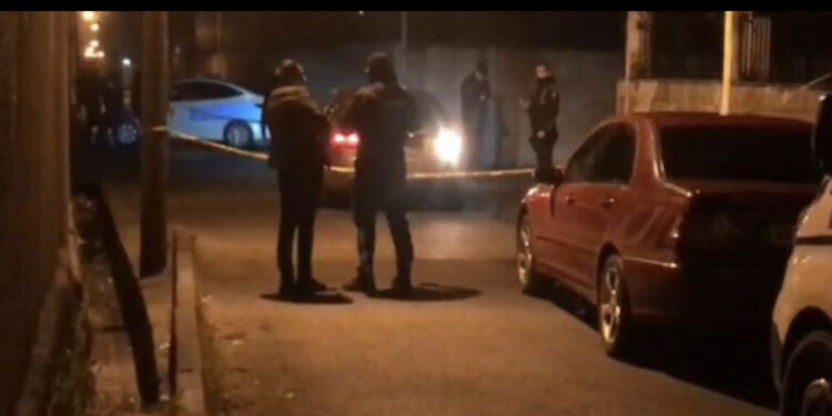 “Far West” në Shkodër teksa i drejtuan armët njëri tjetrit, policia e tiranës kap Besmir Përkolajn. 20 muaj në arrati prezantohej me ID false