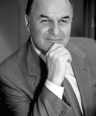 Shkrimi i medias Franceze 110 vite më parë, gazetari Ilir Ikonomi publikon dokumentin për Ismail Qemalin