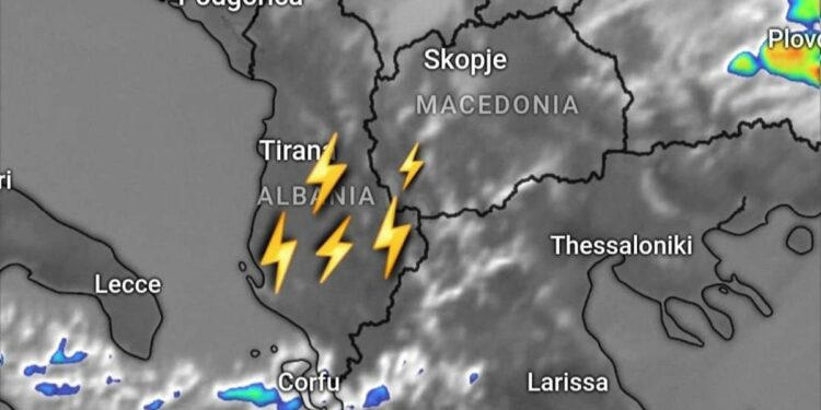 Temperaturat e ulta përfshijnë vëndin, reshjet rikthehen pasdite në zonat malore