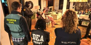 Europol sekuestron 30 ton kokainë, “Drita e Shkretëtirës” operacioni mes Europës e Dubait