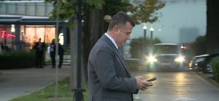 A do të reagojë z.Balla? numri i tij 0682055… ndodhet në këtë vendim gjykate që azgjeson përgjime