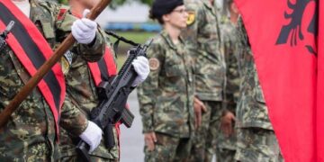 NATO urim dhe postim në Twitter për 110 vjetorin e Pavarsisë së Shqipërisë