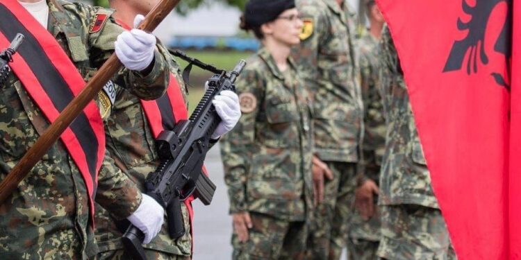 NATO urim dhe postim në Twitter për 110 vjetorin e Pavarsisë së Shqipërisë