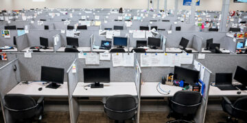 5 Milion Euro mashtrim me “Call Center”, goditen 15 subjekte arrestohet Armand Luga