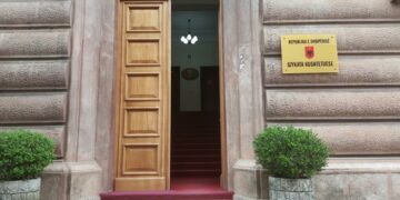 Asnjë smerr pesë vota, Raund i dytë votimi në Kushtetueses. Ja si u ndanë 9 votat e gjyqtarëve