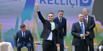 Belind Këlliçi me Autobus në çelje të fushatës, Shpalos programin elektoral, fjalimi i plotë