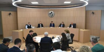 Përdoren asetet publike për Fushtatë Elektorale, KQZ gjobit 15 Kryebashkiak