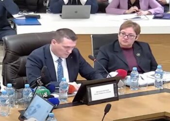 Drejt shkarkimit agjentët e parë të BKH, 2 vite pa rezultate! Nis ritestimi për 28 hetuesit, Dumani: Më mirë ti largojmë se ti mbajmë pa mbarim