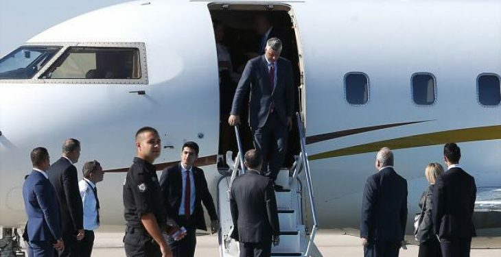 Lirohet nga burgu ish Presidenti i Kosovës z.Hashim Thaçi, për disa orë viziton familjen