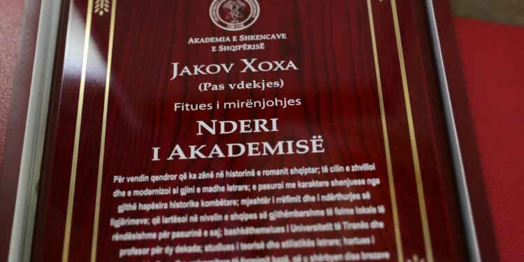 Akademia e Shkencave përkujton shkrimtarin Jakov Xoxa në 100-vjetorin e lindjes, Veliaj: “Nderojmë një nga figurat më të rëndësishme themeluese të letërsisë moderne shqiptare”