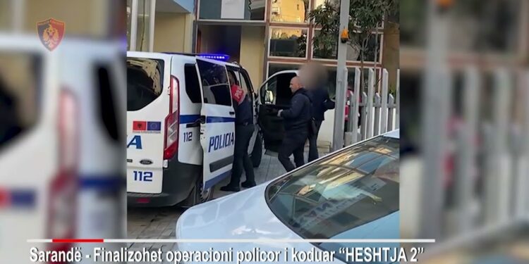 Policia në Kërkim të gruas së Kryebashakiakut Shqiptar, pamjet e aksionit