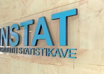 67 makina me qira për Censusin, Komisioni i Prokurimit gjen shkelje tek INSTAT i anulon tenderin, shpall fitues firmën e…