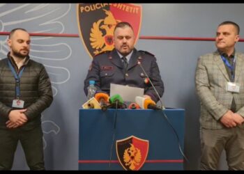 Vrasje me Selenciator ose Mina me Telekomandë, Policia e Vlorës parandalon 2 atentate ndaj Ines Hajrullës, Pamjet e aksionit, Ministri Balla takim me Policinë Vendore