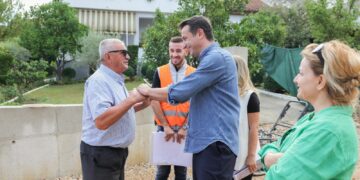 Rehabilitohet blloku i banimit në Njësinë 1, Veliaj: “Fokusi te rrugët që lidhin periferinë me qendrën”