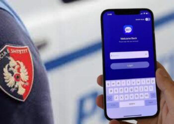 Keni përdorur SkyEnchro? largohuni vet nga Policia! Ja formulari i ri për Policët. Ministri Balla mban premtimin, Ju lë 1 muaj afat vartësve