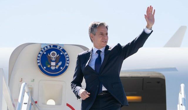 Mesazhet e Sekretarit Blinken në më pak se 24 orë, Tirana në masa ekstreme sigurie. Takohet me Begaj, Ramën, Dumanin