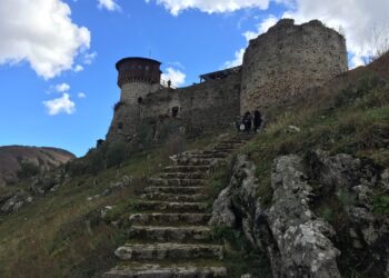 Zbulohet vendbanimi i Mamicës