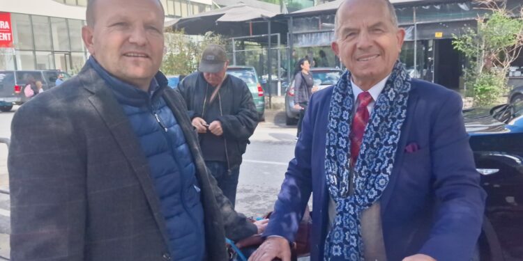 Turizmi Elitar në Sazanin e “braktisur” / Sazan  Guri për WebLajm: Shqiptarët do të humbasin Ishullin dhe Turizmin, do ta kenë ëndërr bregdetin! Video e plotë