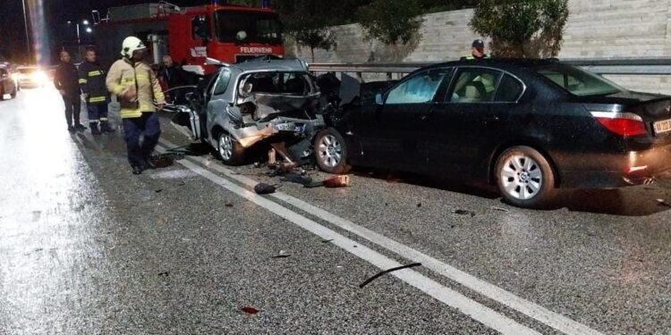 Përgjaken rrugët, 4 të vdekur dhe 2 të plagosur në Tepelenë