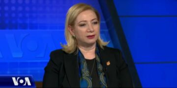 Mandati i Olta Xhaçkës/ Holta Zaçaj thirrje politikës: Zbatoni vendimet e Gjykatës Kushtetuese