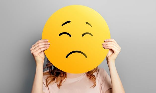 Raporti/ Shqiptarët janë të palumtur, shqetësim kryesor korrupsioni