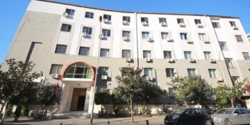 Trafik me 62 emigrantë të paligjshëm, Prokuroria e Durrësit mbyll hetimet / 11 persona në gjyq, dosja