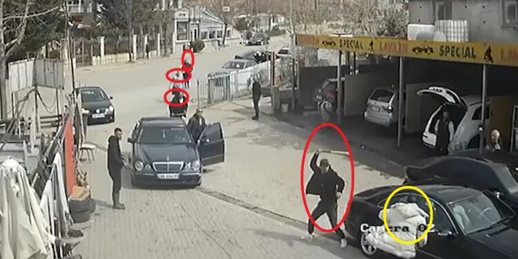 Dhunohet barbarisht 30-vjeçari në Korçë, VIDEO me shkopinj bejsbolli / Reagon Balla: Ngjarje alarmante, Policia t’i kushtojë vëmendje