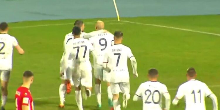 Skënderbeu humbet në shtëpi ndaj Vllaznisë