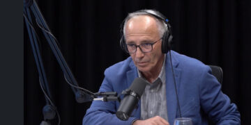 Ish-deputeti i PD në podcast me Ramën: Për pak më arrestuan si person në kërkim