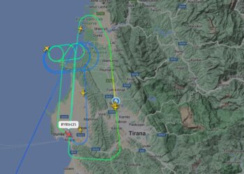 4 avionë “rrotullohen” mbi qiellin e Shqipërisë, nuk ulen dot në aeroportin e Rinasit