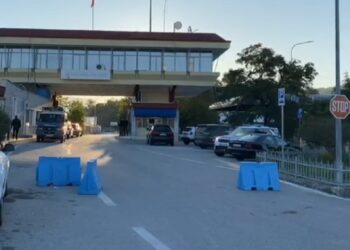 KUJDES! Grekët në Protestë, pala Helene mbyll 48 orë kufirin me Shqipërinë / paralizohet lëvizja