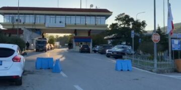 KUJDES! Grekët në Protestë, pala Helene mbyll 48 orë kufirin me Shqipërinë / paralizohet lëvizja