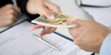 Kreditë me probleme pësojnë rënie, niveli më i ulët pas 15 vitesh