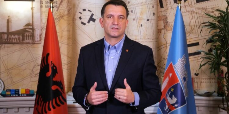 Arrestimet e zyrtarëve për aferën me “5D” / Veliaj: Nuk e kam shkelur kurrë ligjin, drejtësia të bëjë punën e saj