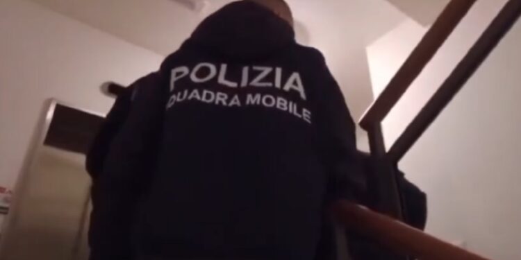 Korrierët shqiptarë trafikonin kokainë në Itali dhe Gjermani/ Detaje nga arrestimi i trafikantëve në Vlorë