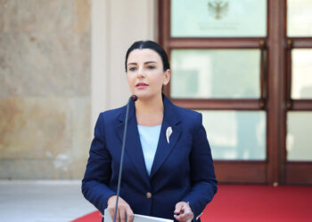 Belinda Balluku paraqitet në SPAK për Inceneratorin / pamjet dhe deklarata