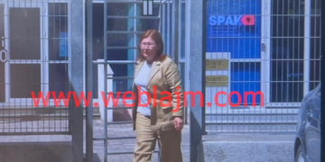 Dita e kryebashkiakëve në SPAK/ Pamjet kur paraqiten njëri pas tjetrit në Prokurorinë e Posaçme