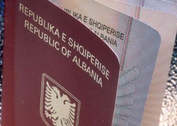 Ekskluzive/ Shqiptarët do të pajisen me pasaporta digjitale, WebLajm zbardh dokumentin
