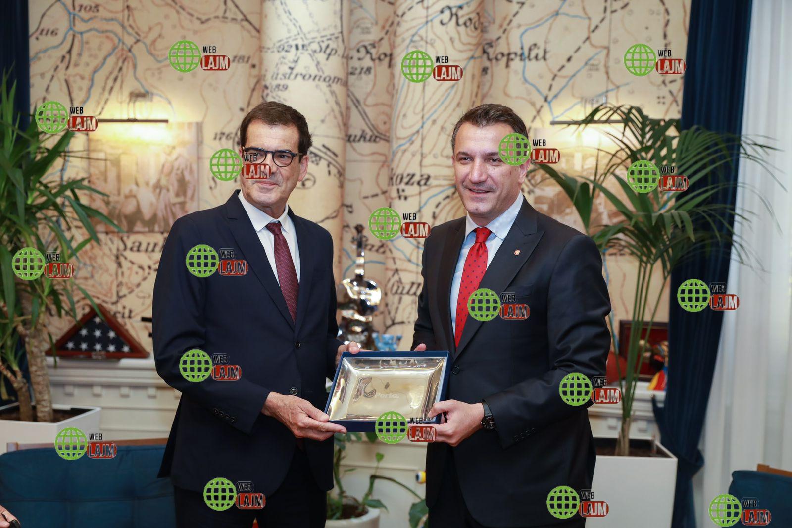 Tiranë-Portos, Veliaj: Turistët nga Portugalia tregues të miqësisë mes dy vendeve