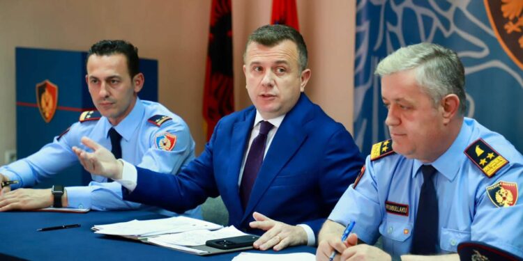 Atentati mafioz në Memaliaj, Ministri Balla takim pune në Gjirokastër. Informohet për hetimet e problematikat