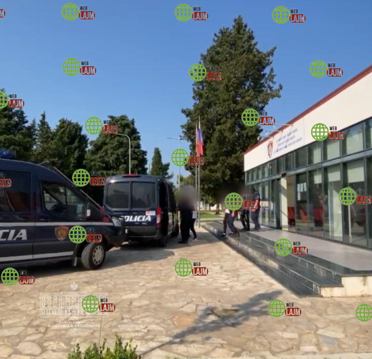 Shkatërrohet grupi i strukturuar kriminal i drogës, ekzekutohen 12 masa sigurie / Reagon Balla: Me Spak godasim krimin