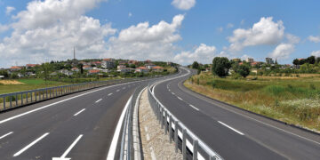 Rrugët me pagesë penalizojnë rajonet e varfra të Veriut