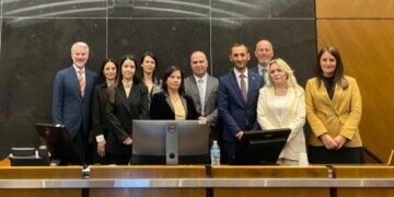 SHBA në mbështetje të gjyqësorit: Vendosni të pavarur, përtej ndikimeve e kërcënimeve