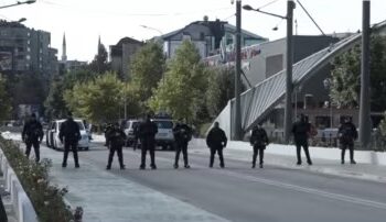 KFOR: Po vëzhgojmë situatën e sigurisë në veri të Kosovës