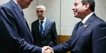 Dikur e quajti “vrasës” ndërsa sot e quan “vëlla”/ “Martesë” nga interesi mes Turqisë dhe Egjiptit!