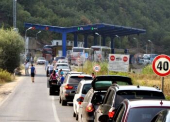 Serbia bën veprimin e papritur, bllokon pikat kufitare me Kosovën: Lejohen vetëm dokumentet serbe 