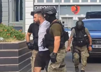 E ndihmoi të fshihej pas ardhjes nga Dubai, bie në pranga strehuesi i Marklen Hakës