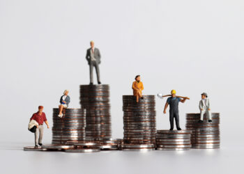 Tregu i deformuar/ Punët elementare me rritjen më të lartë të pagave, nivelet e larta në stanjacion