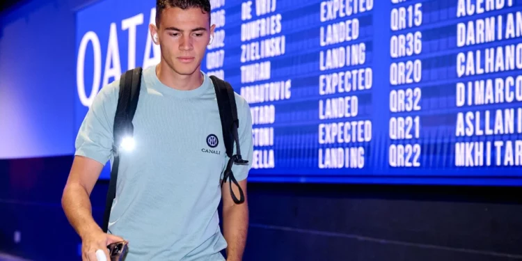 ZYRTARE/ Kristjan Asllani vendos për të ardhmen e tij, mesfushori i Kombëtares do të qëndrojë te Interi deri në…