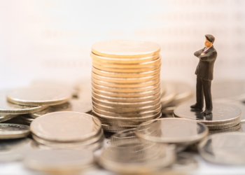 Paketa fiskale deri më 2027, ndryshon tatimi mbi pagat, rritet paga minimale